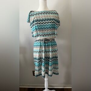 Chevron Patterned Midi Dress - Teal and White